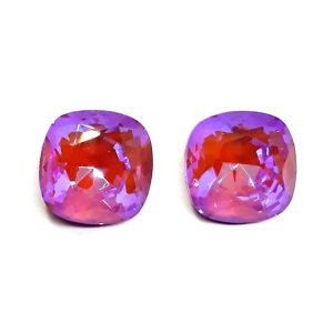 Cabochon cristalli quadrati, colore rosso.