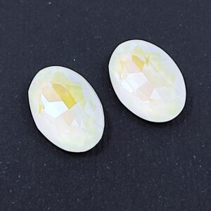 Coppia di Cabochon di cristallo ovale 14x10mm bianco per bigiotteria sposa e soutache.